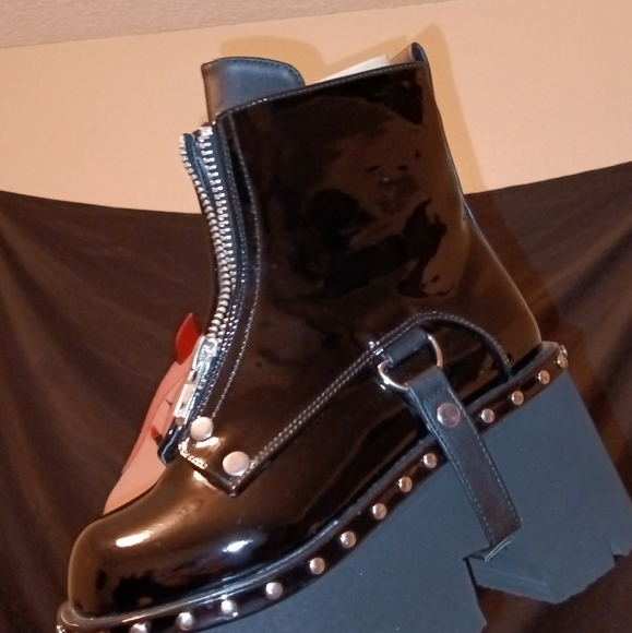 Demonias ashes - 100 - Picture 5 of 7